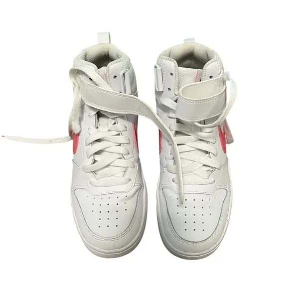 Youth Court Borough Mid2 basketball shoes 5.5Y
